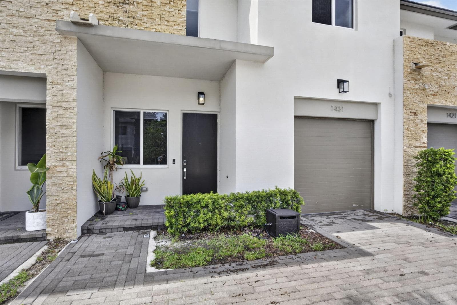 1431 PIONEER Way, Royal Palm Beach, FL 33411 photo 2