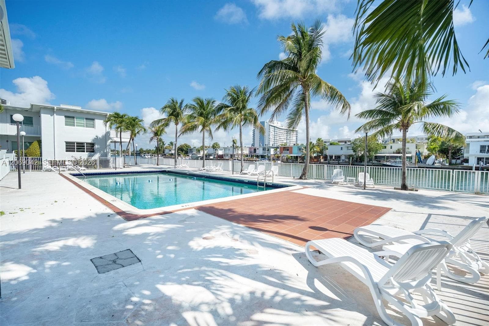 7207 Bay Dr # 11, Miami Beach, FL 33141 photo 4