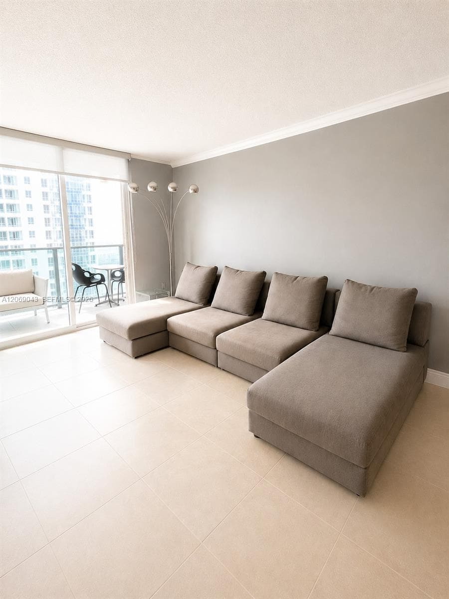 1155 Brickell Bay Dr # 2504, Miami, FL 33131 photo 4