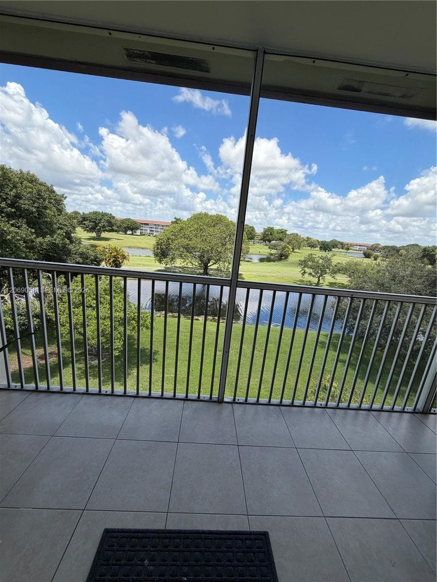 750 SW 133rd Ter # 403C, Pembroke Pines, FL 33027 photo 3