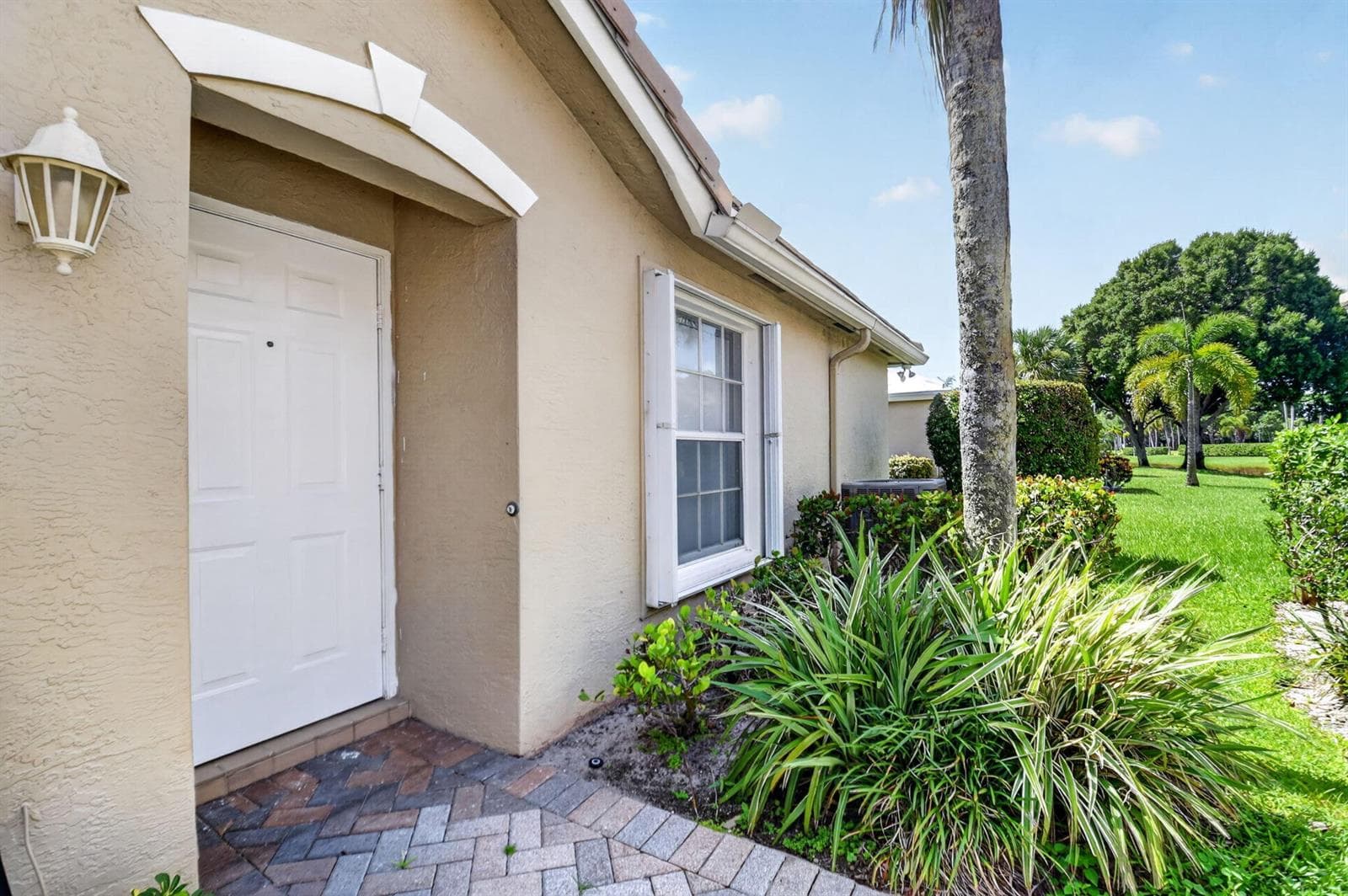 8410 Cargill Point, West Palm Beach, FL 33411 photo 5
