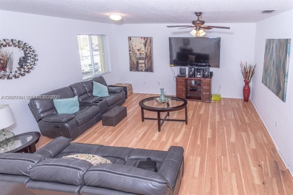 8922 SW 18th St, Miramar, FL 33025 photo 5