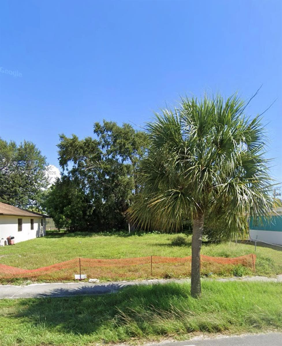 710 SW 3rd Pl, Dania Beach, FL 33004 photo 2