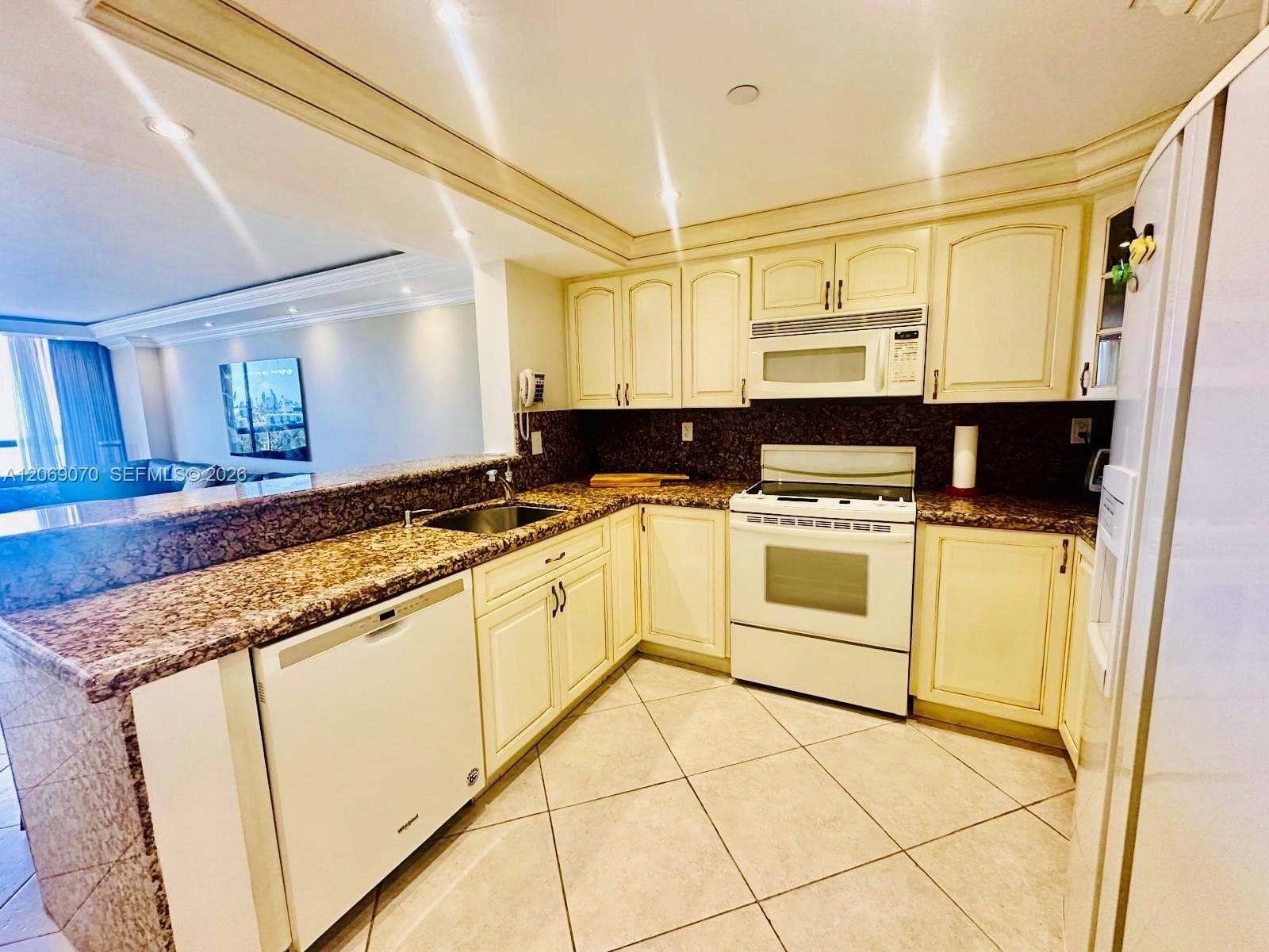 2555 Collins Ave # 704, Miami Beach, FL 33140 photo 3