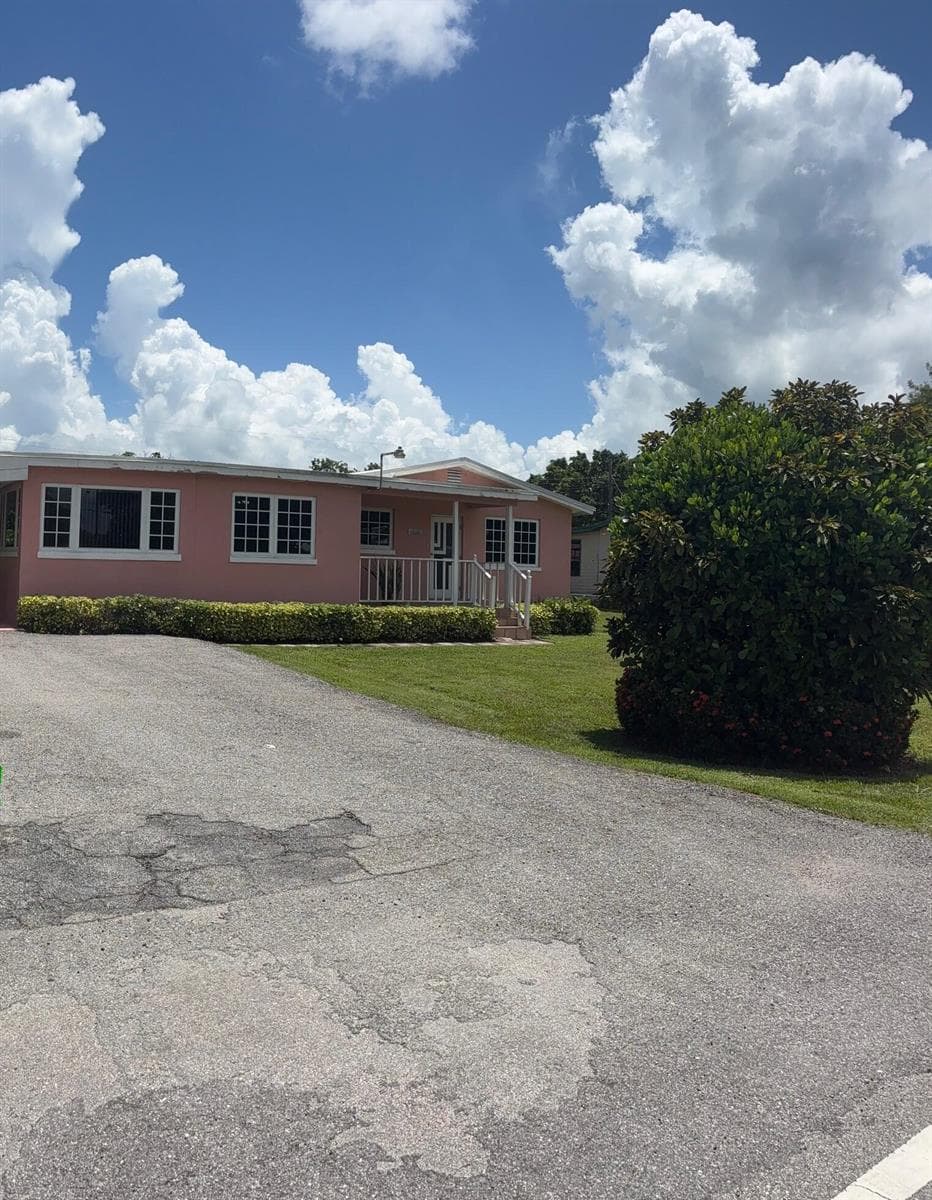 1117 NE 23RD Street, Belle Glade, FL 33430 photo 2