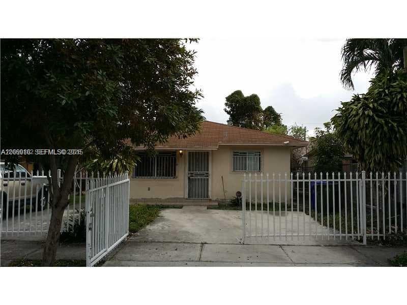 1336 NW 25th St # 1338, Miami, FL 33142