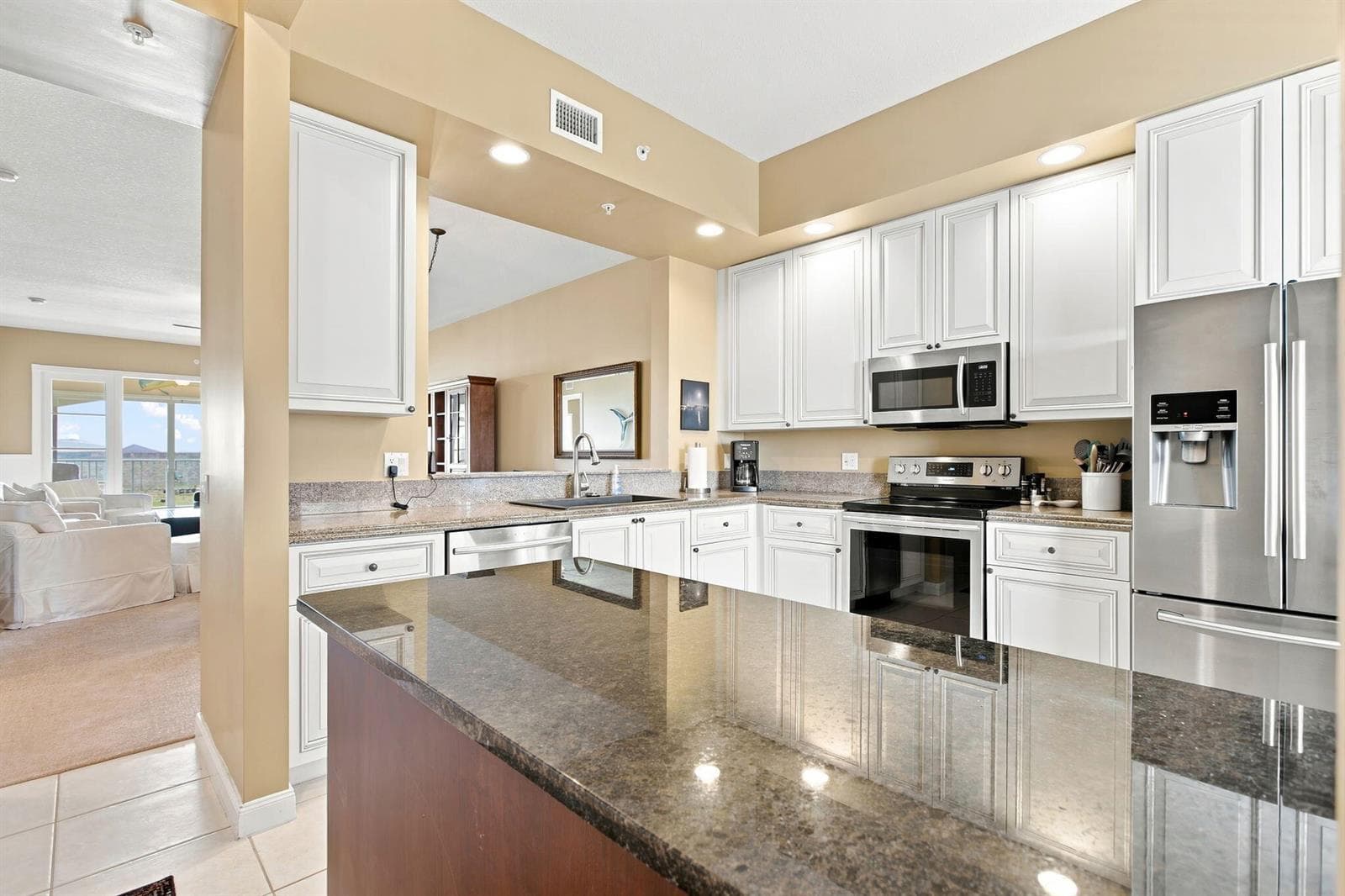 34 HARBOUR ISLE Drive W # PH05, Fort Pierce, FL 34949 photo 4