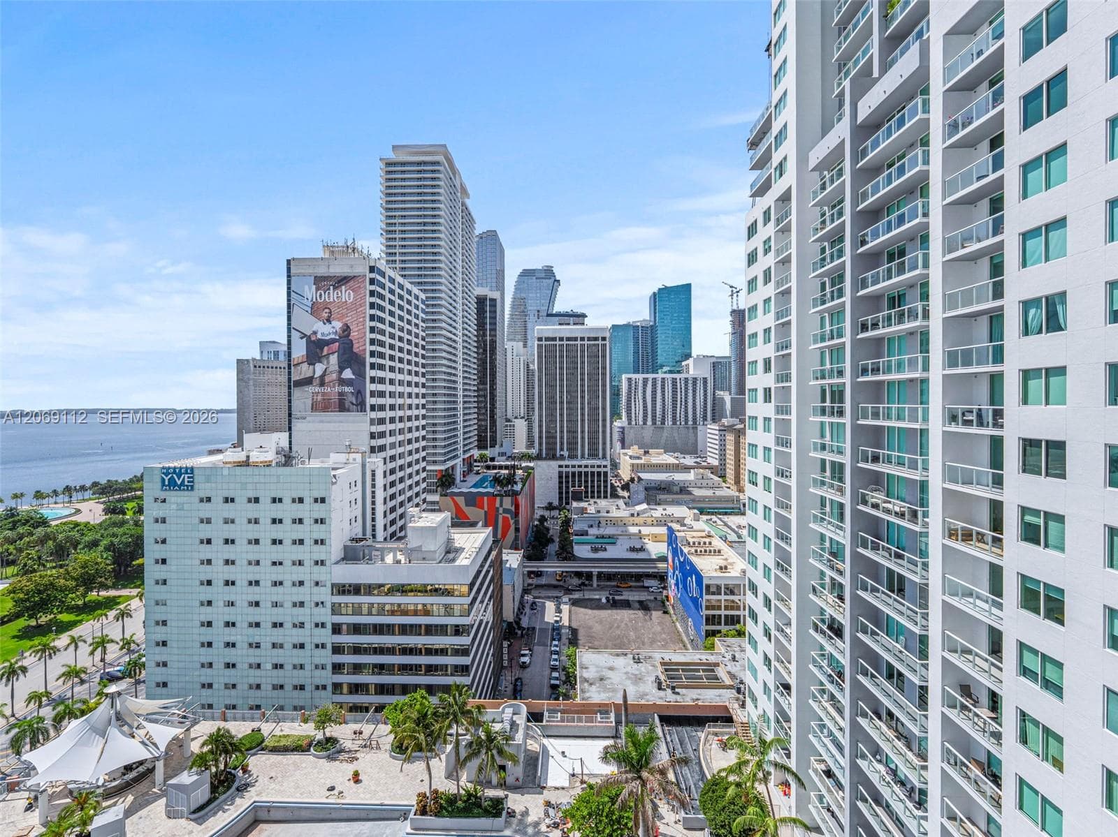 244 Biscayne Blvd # 2109, Miami, FL 33132 photo 2