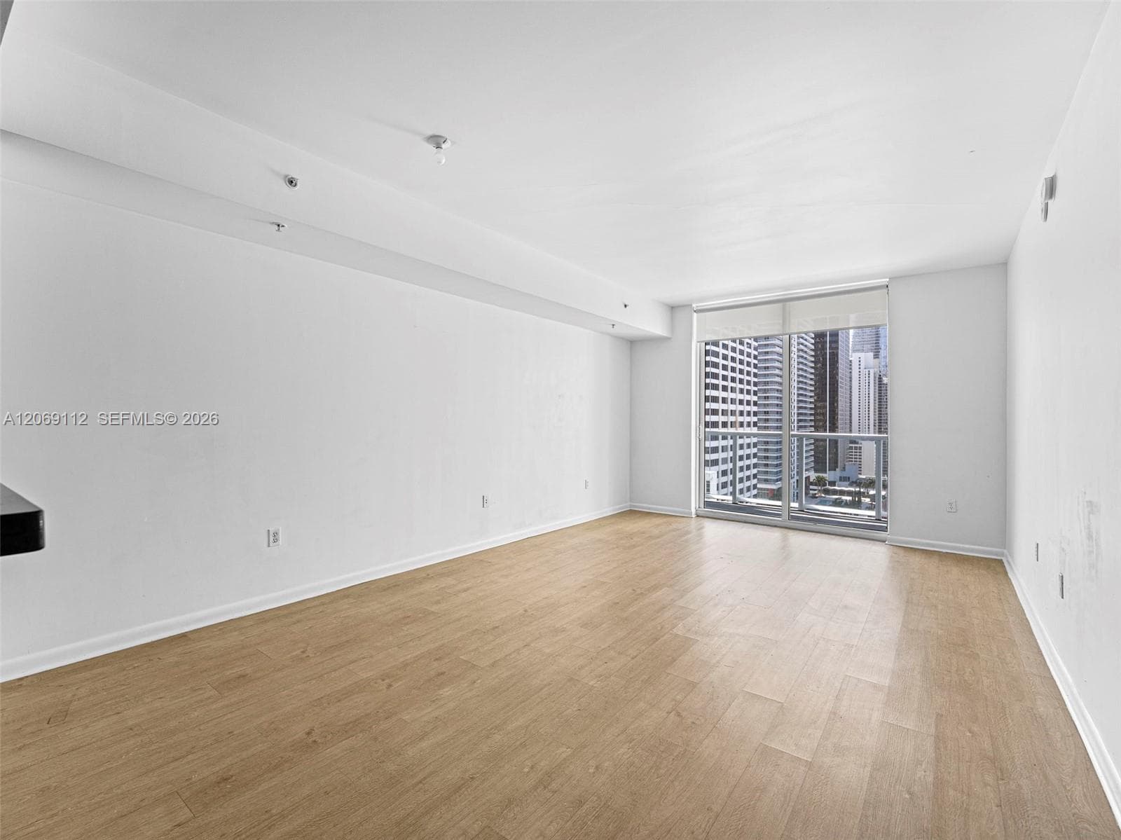 244 Biscayne Blvd # 2109, Miami, FL 33132 photo 4