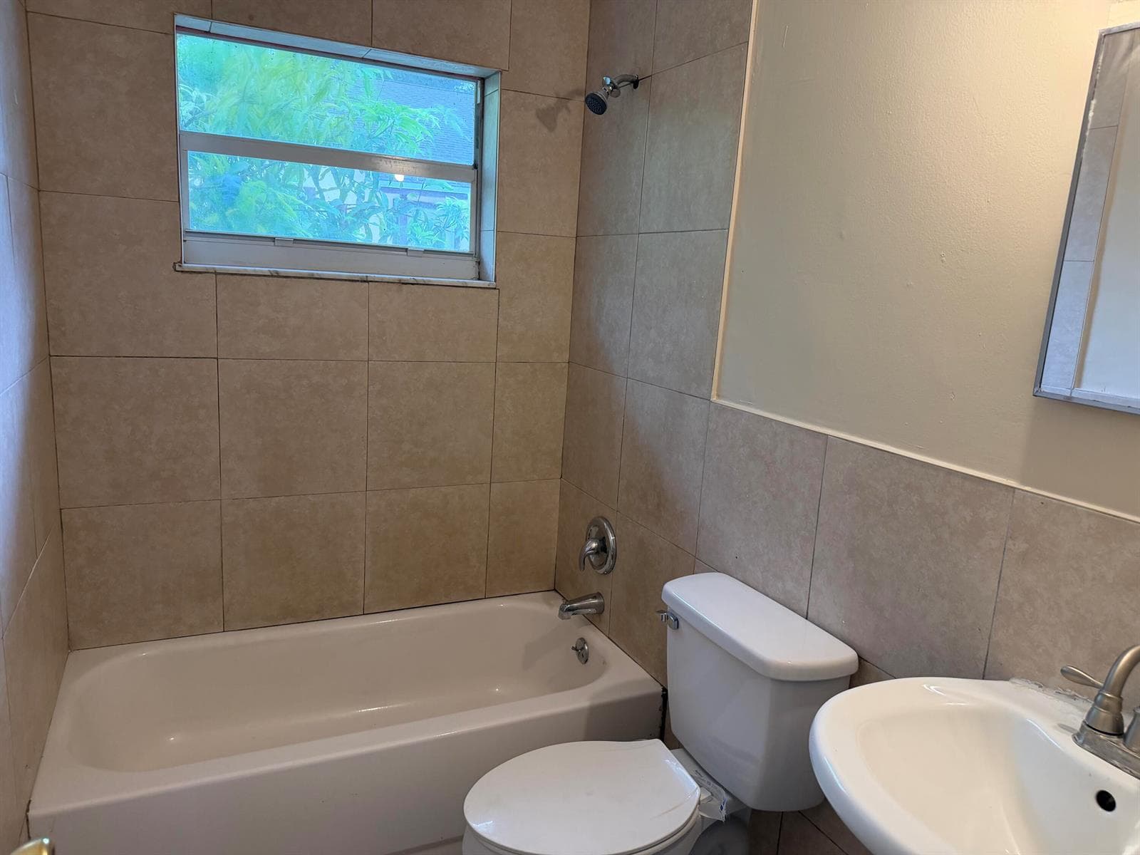 3778 NOKOMIS Avenue, FL 33409 photo 5