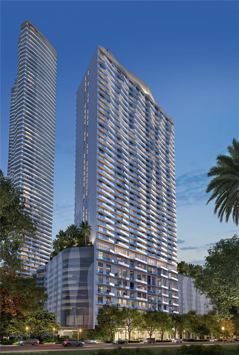 77 SE 5th ST # 412, Miami, FL 33131
