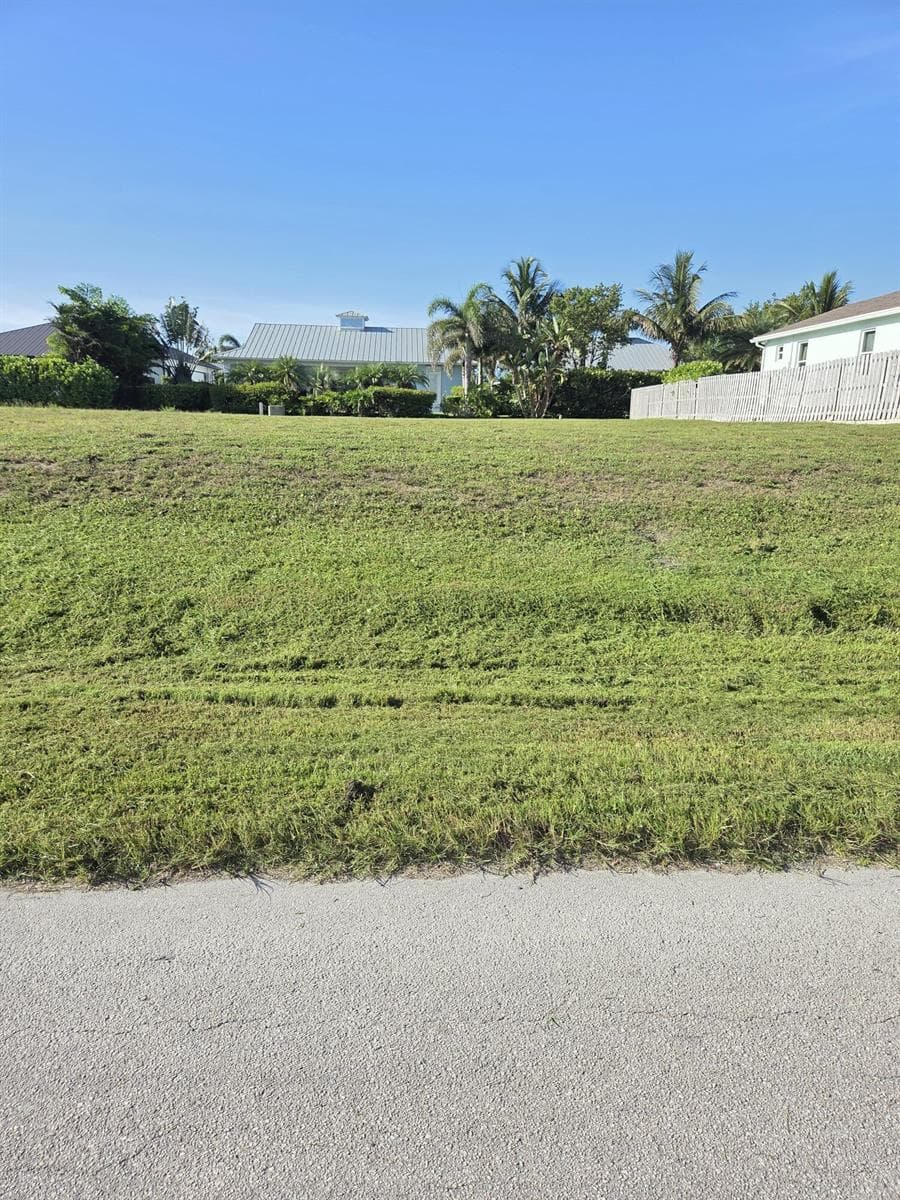 1711 Porpoise Avenue, Fort Pierce, FL 34949 photo 4