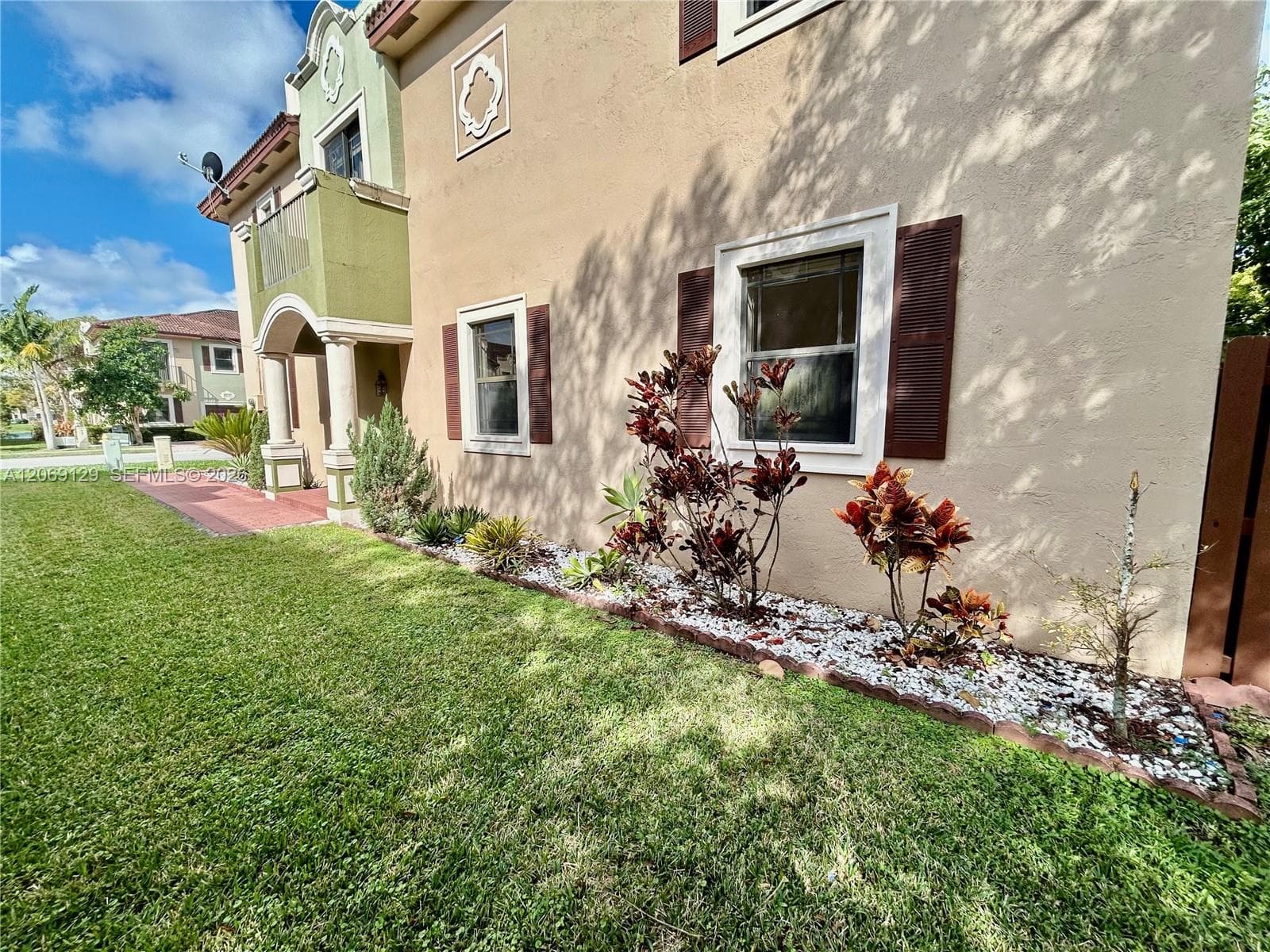 607 NE 35th Ave # 607, Homestead, FL 33033 photo 4