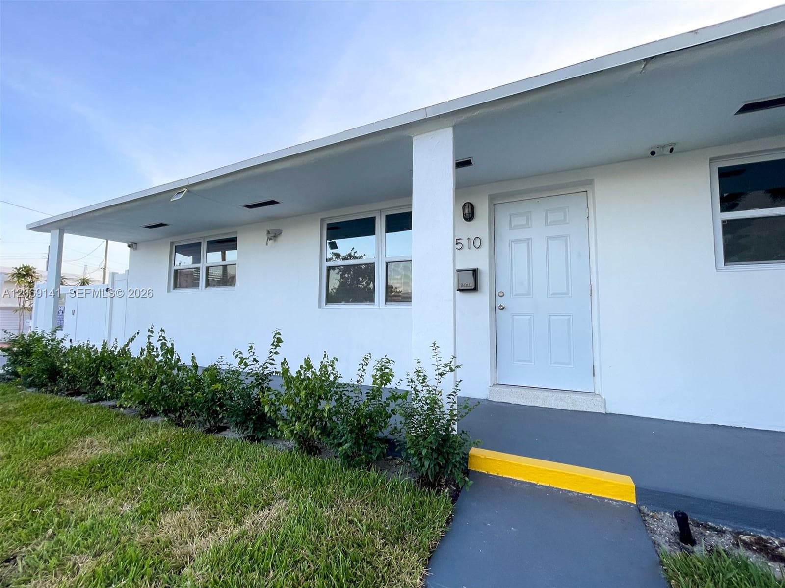 510 NE 4th Ave # 510, Hallandale Beach, FL 33009