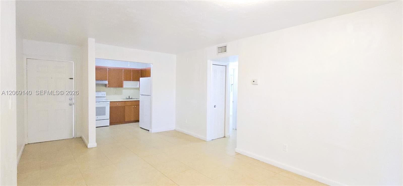718 SE 8th St # 6, Hialeah, FL 33010 photo 3
