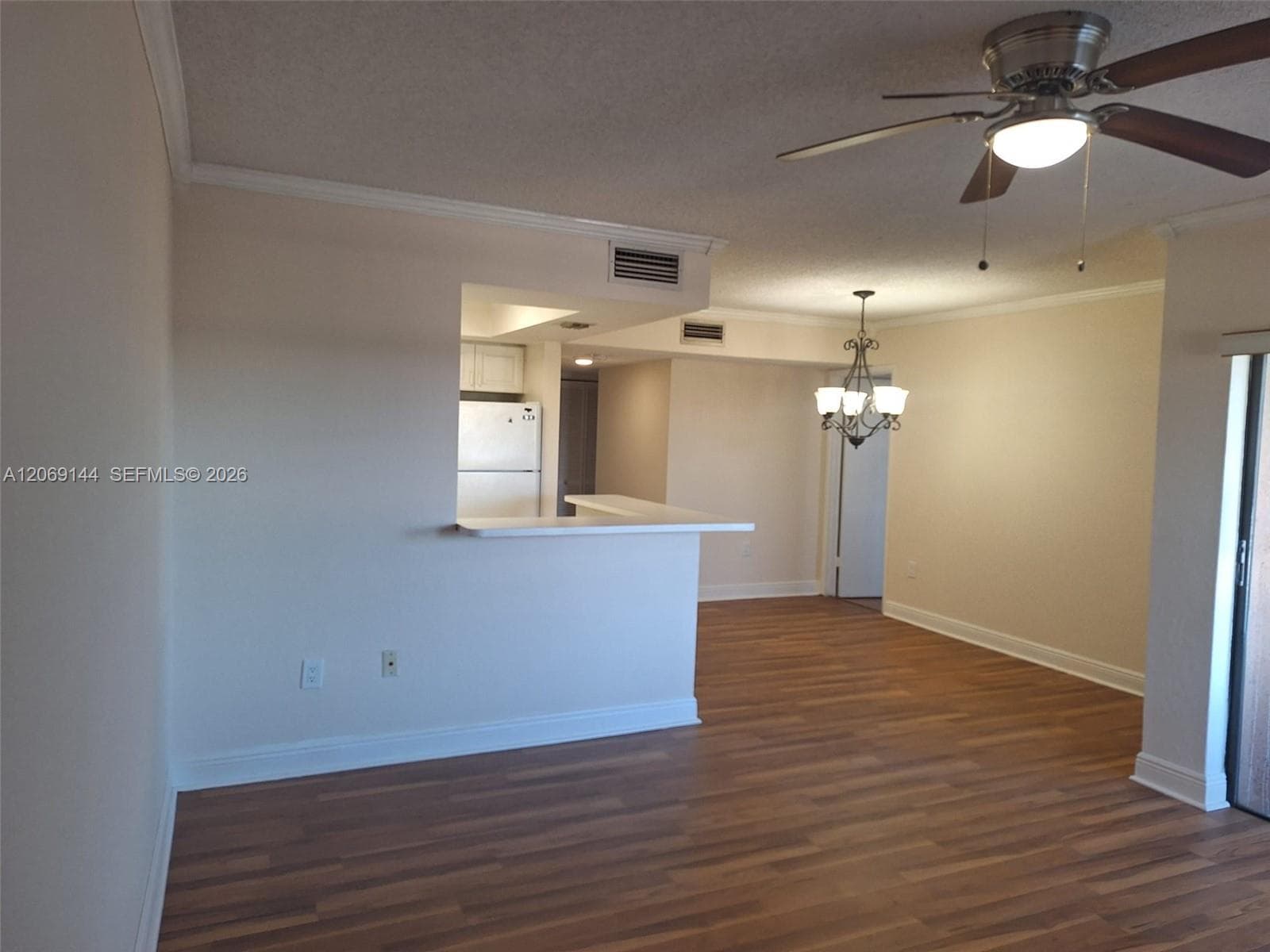 17600 NW 68th Ave # B4009, Hialeah, FL 33015 photo 4
