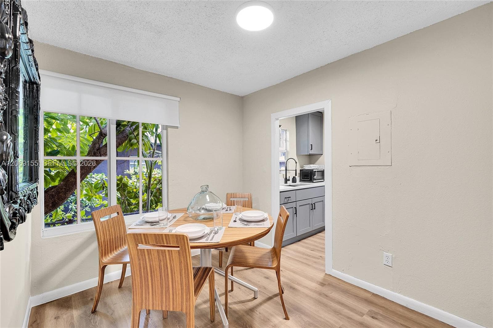 31 NE 53rd St, Miami, FL 33137 photo 3