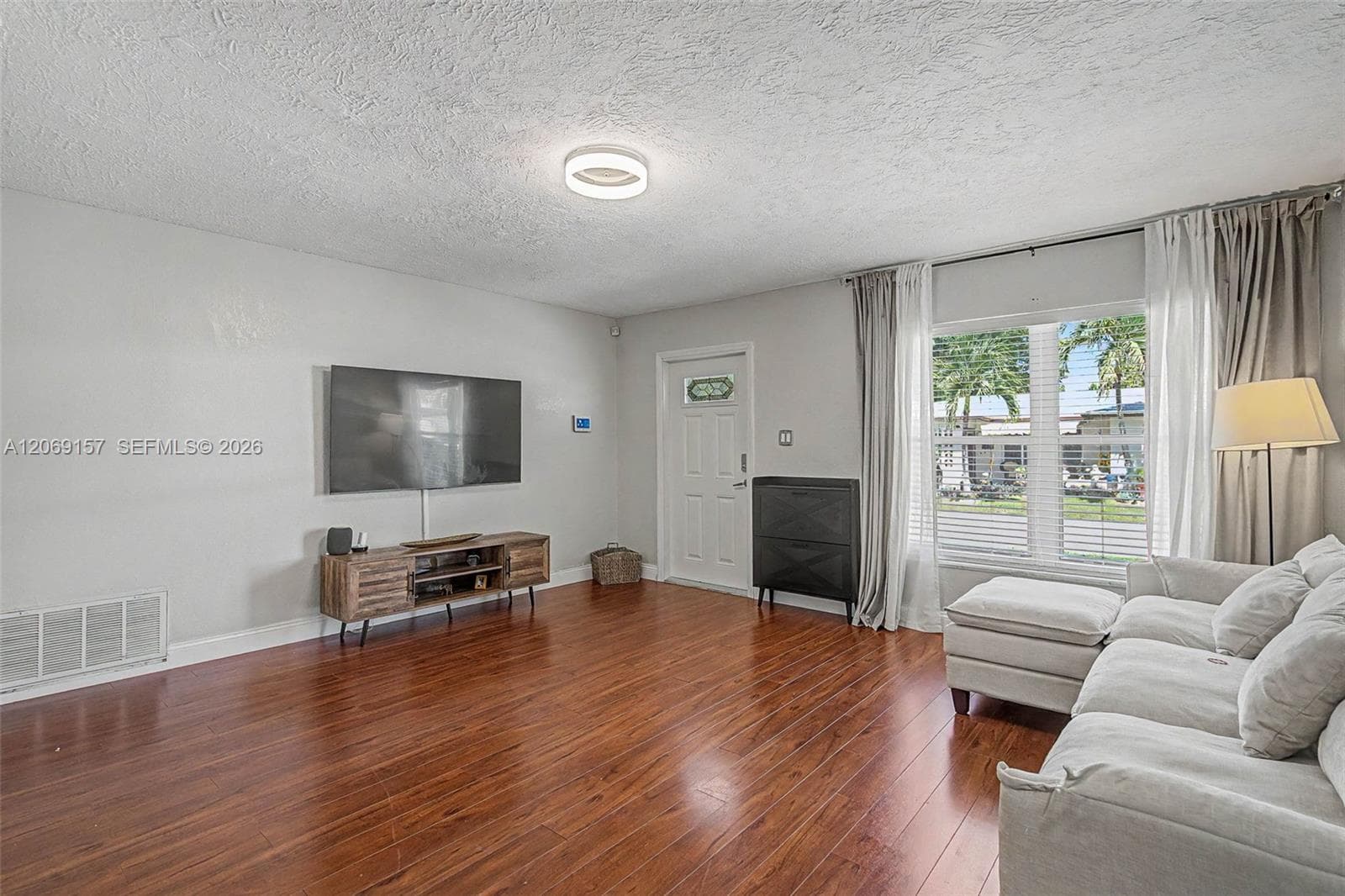 6001 NW 66th Ter, Tamarac, FL 33321 photo 4