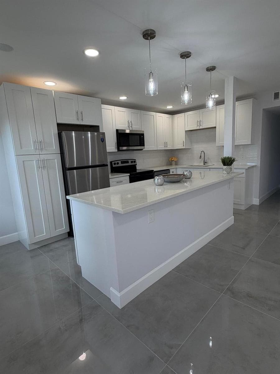 353 PRESTON I Drive, Boca Raton, FL 33434 photo 2