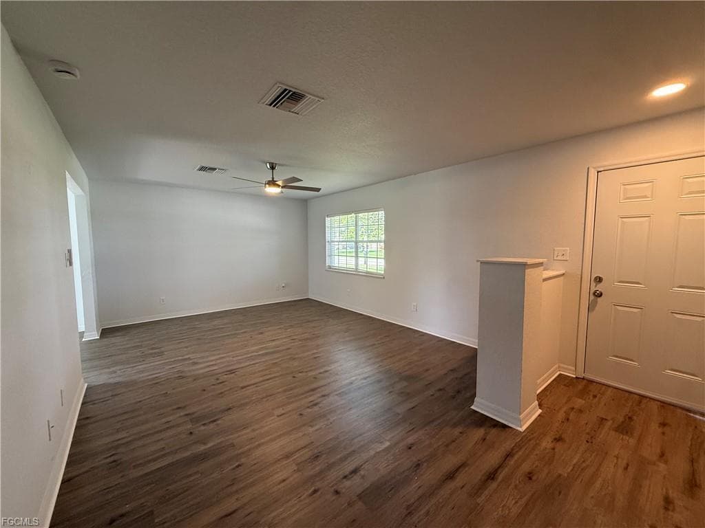 724 Orchard Park Drive, Clewiston, FL 33440 photo 3