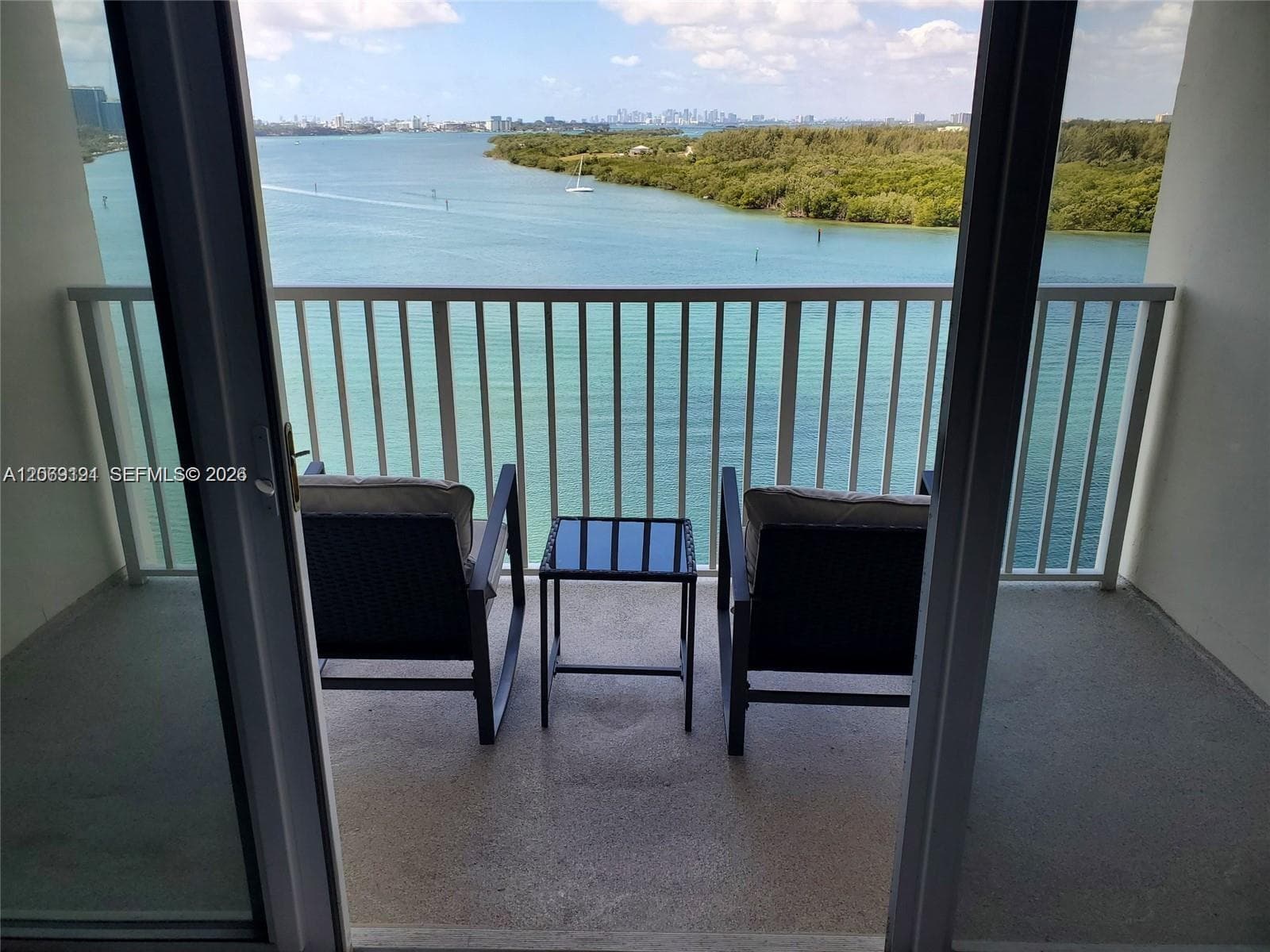 300 Bayview Dr # 1102, Sunny Isles Beach, FL 33160 photo 3