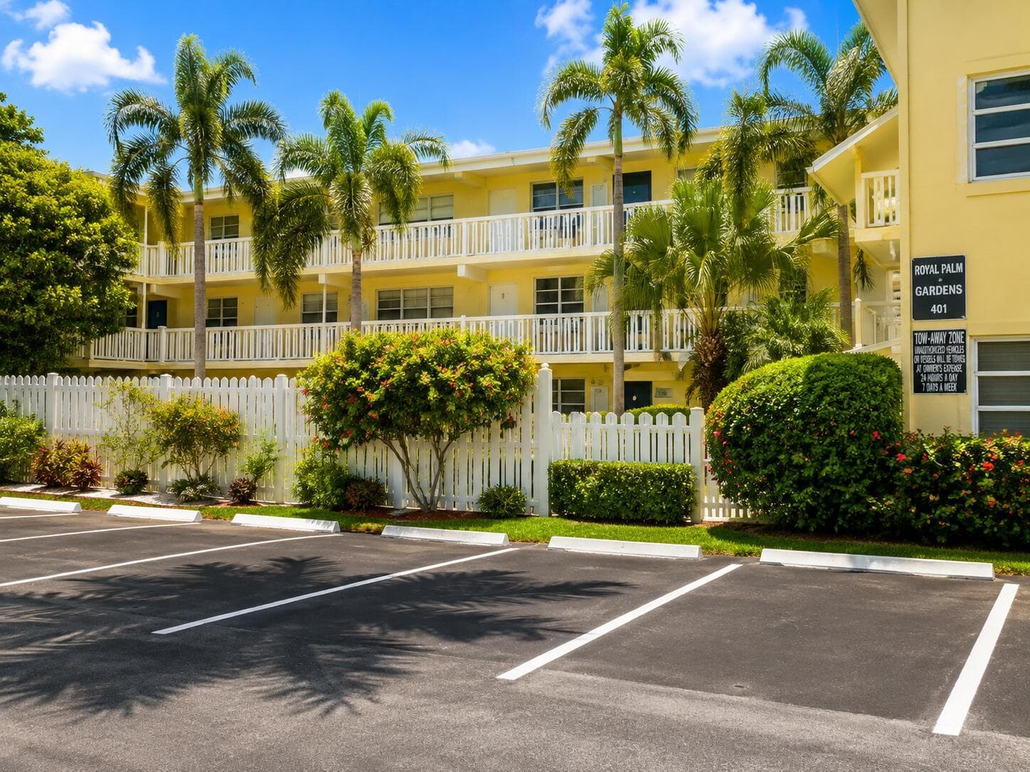 1900 NE 8th Court # 204, Fort Lauderdale, FL 33304