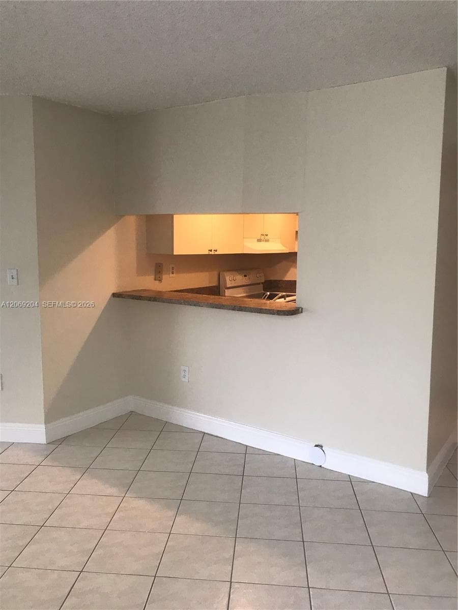 7125 NW 186th St # B106, Hialeah, FL 33015 photo 3