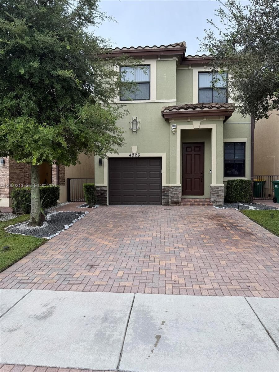 4926 NW 57th Ct, Tamarac, FL 33319