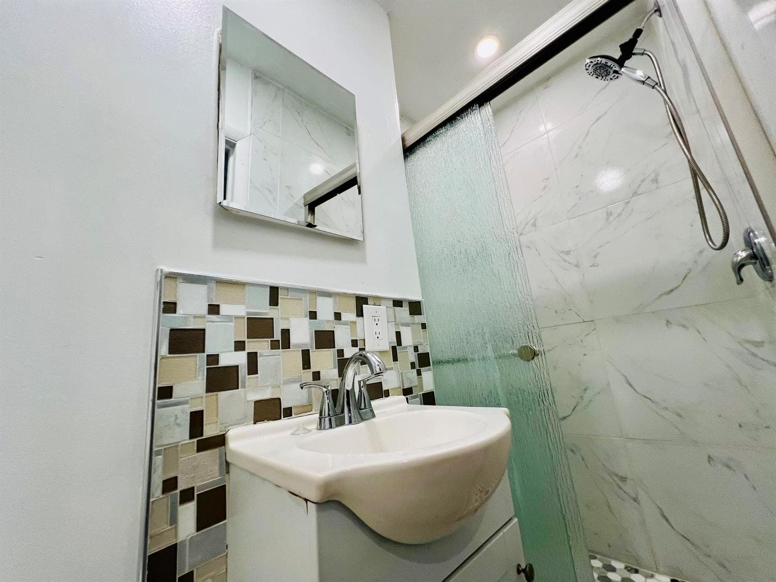3387 NW 37TH Avenue, Lauderdale Lakes, FL 33309 photo 4