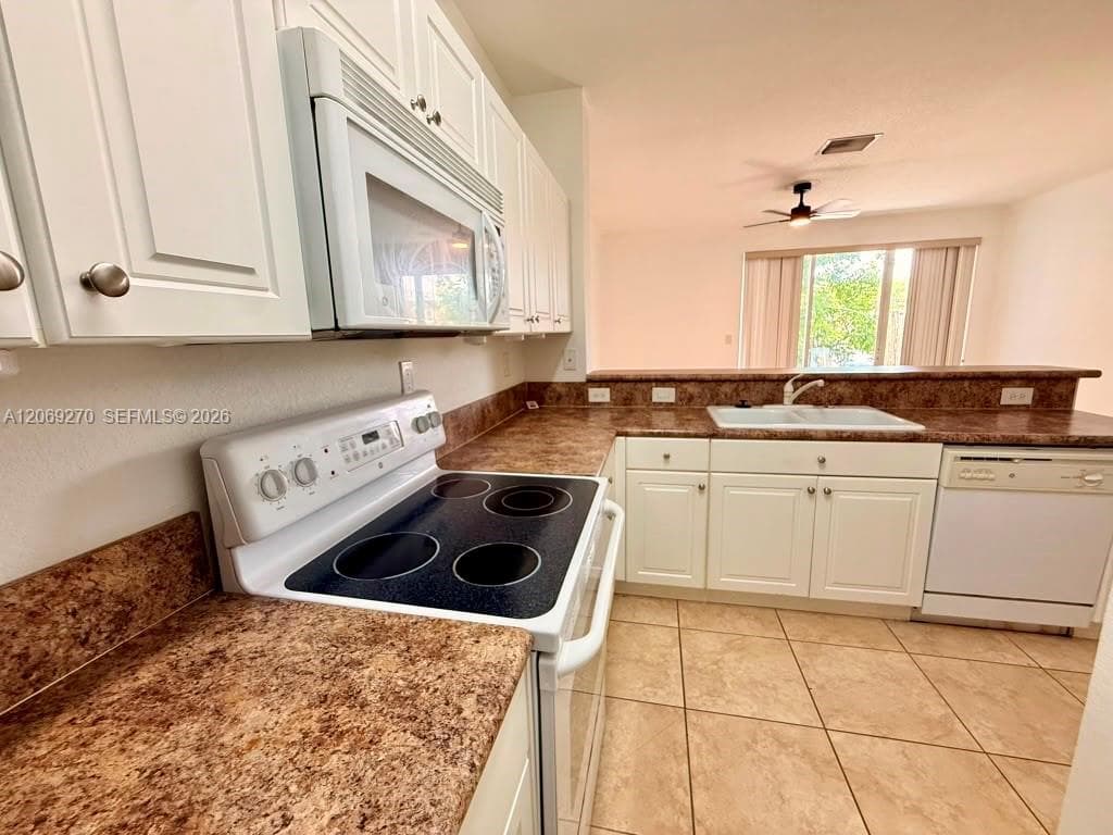 230 SE 29th Ave # 12, Homestead, FL 33033 photo 4