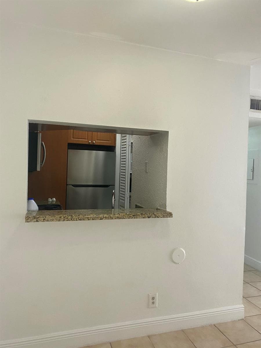8185 NW 7TH Street # 103, Miami, FL 33126 photo 5