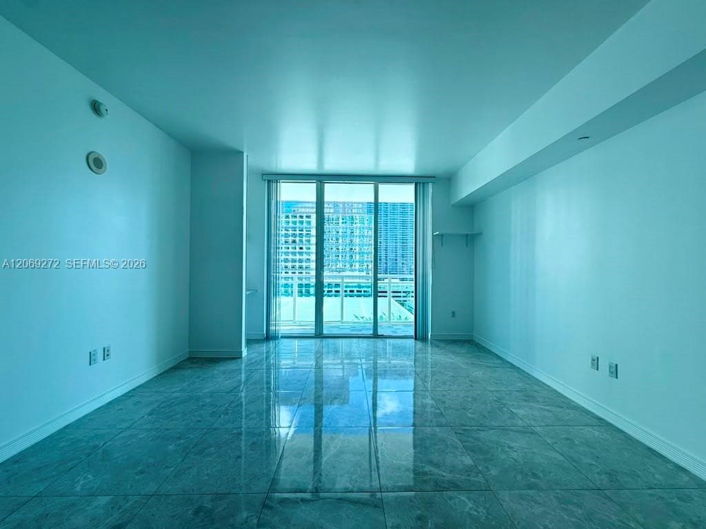 950 Brickell Bay Dr # 1108, Miami, FL 33131 photo 2