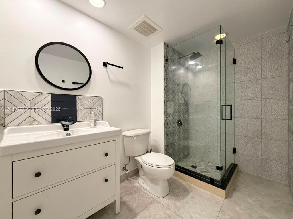 950 Brickell Bay Dr # 1108, Miami, FL 33131 photo 5