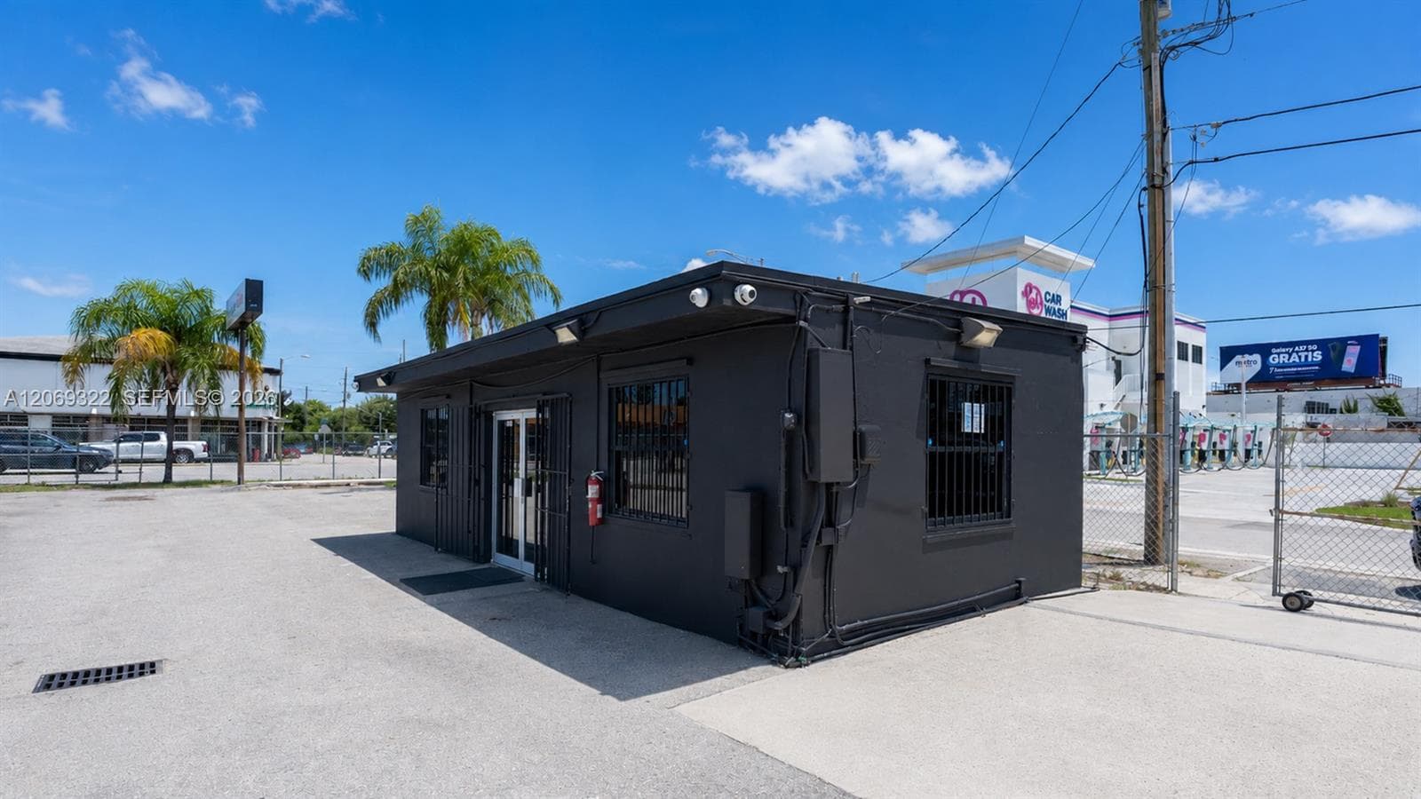 3100 NW 27th Ave, Miami, FL 33142 photo 2