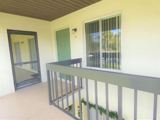 6495 E CHASEWOOD Drive E # E, Jupiter, FL 33458 photo 5
