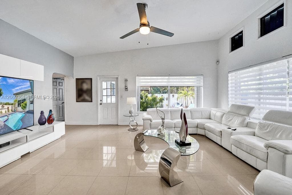 1750 71st St, Miami Beach, FL 33141 photo 2