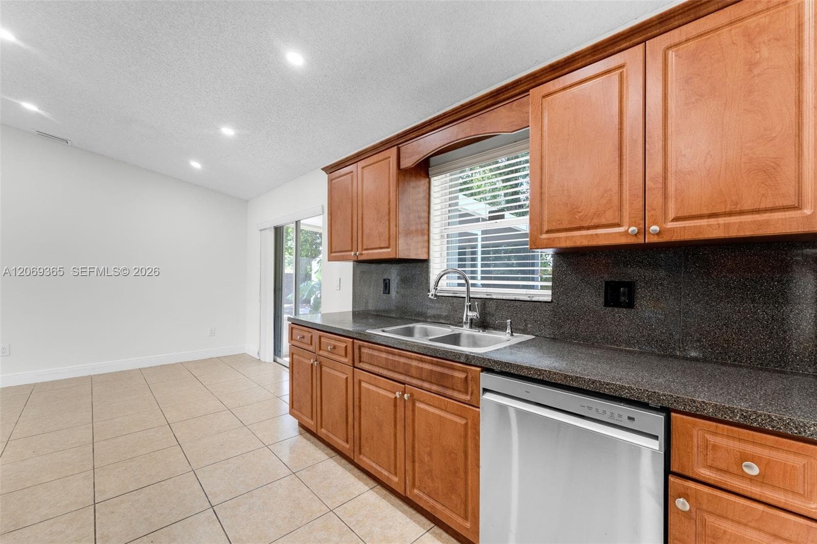 13830 SW 282nd St, Homestead, FL 33033 photo 5