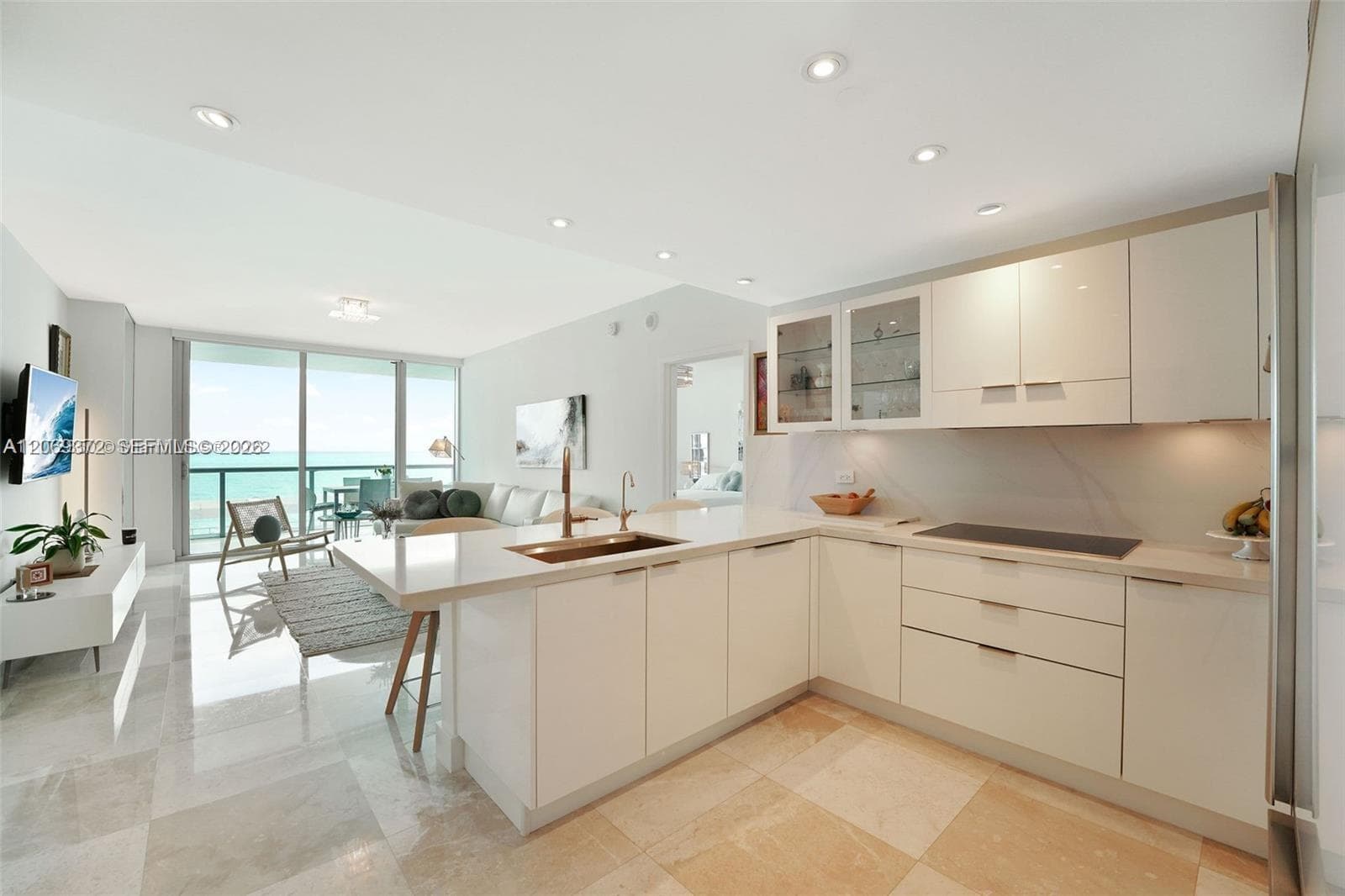 6799 Collins Ave # 804, Miami Beach, FL 33141 photo 3