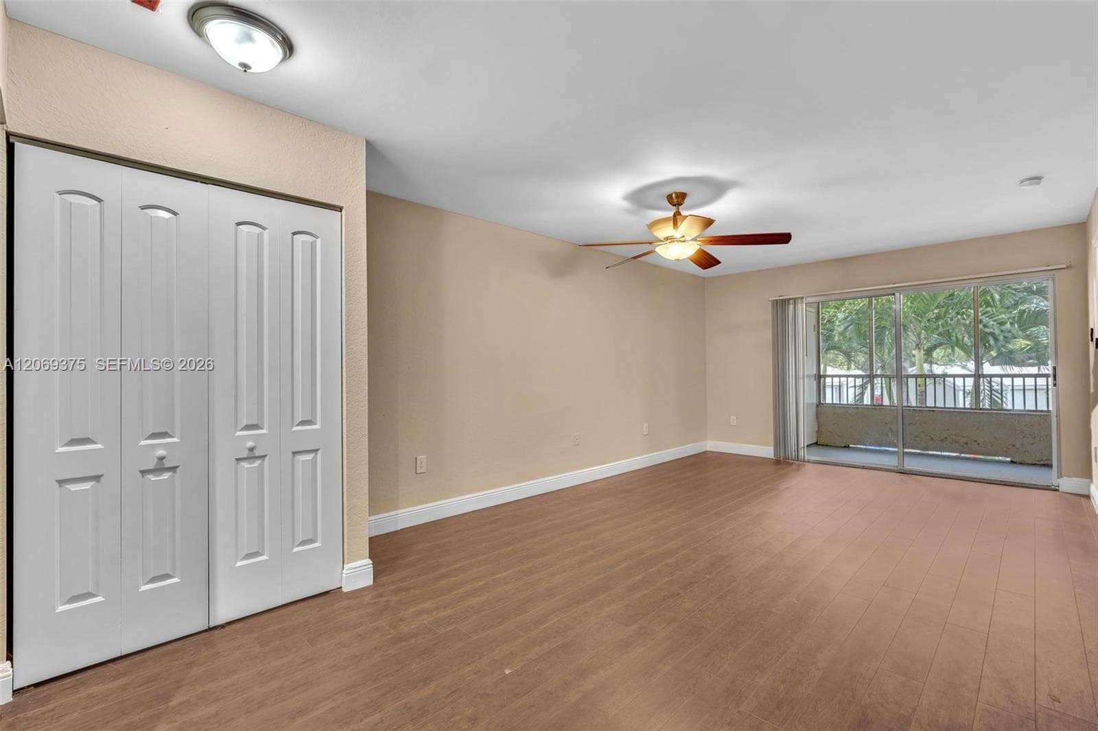 2850 N Oakland Forest Dr # 208, Oakland Park, FL 33309 photo 5