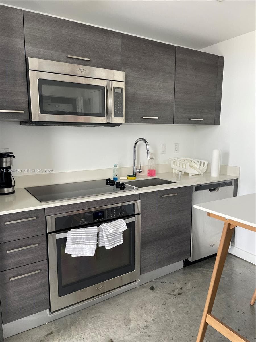 151 SE 1st St # 3004, Miami, FL 33131 photo 5