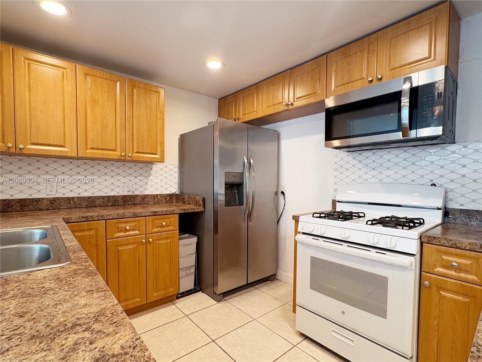 2175 NE 170th St # 104, North Miami Beach, FL 33162 photo 4