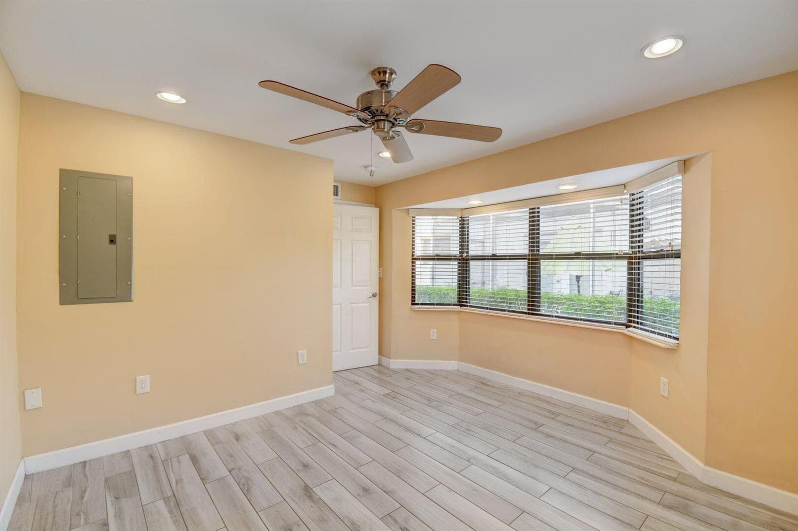 1316 DATE PALM Drive # Rear, Lantana, FL 33462 photo 5