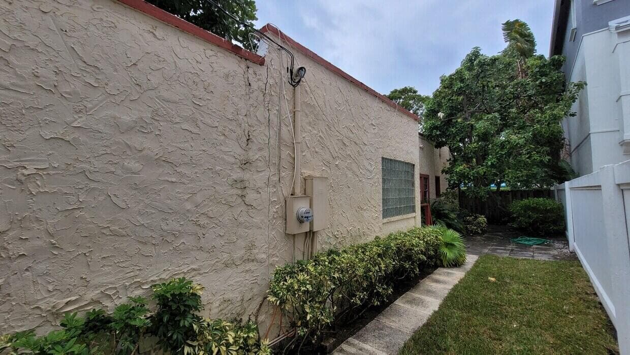 265 NE 5th Avenue, Delray Beach, FL 33483 photo 3
