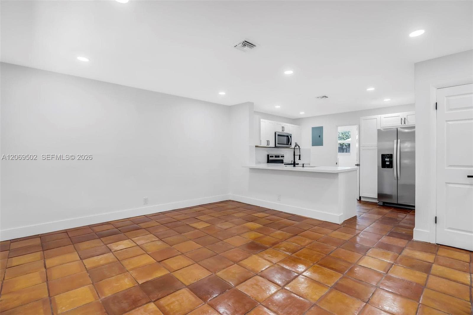 850 SW 12th Ct # 850, Fort Lauderdale, FL 33315 photo 3