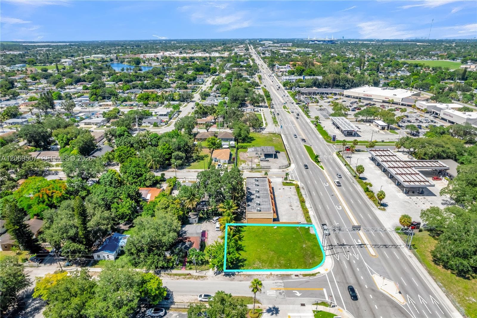 16910 NW 27th Ave, Miami Gardens, FL 33056 photo 3