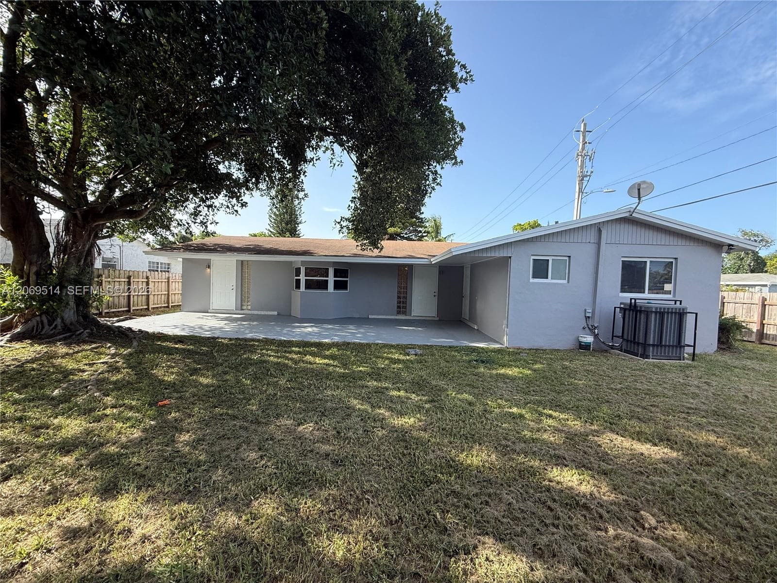 170 NE 174th St, Miami, FL 33162 photo 5