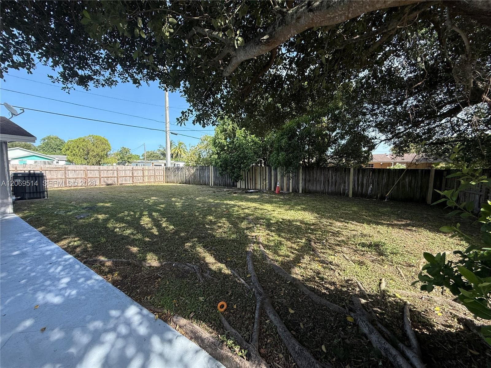 170 NE 174th St, Miami, FL 33162 photo 4