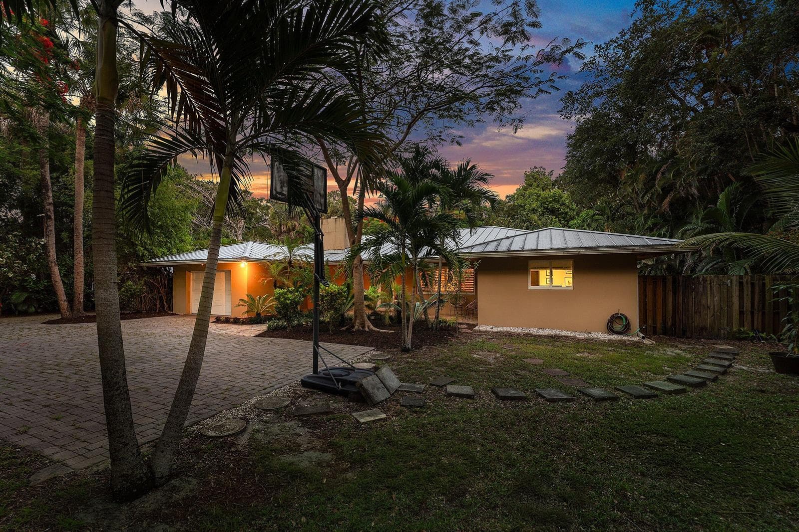 2130 SW 27TH Terrace, Fort Lauderdale, FL 33312 photo 3