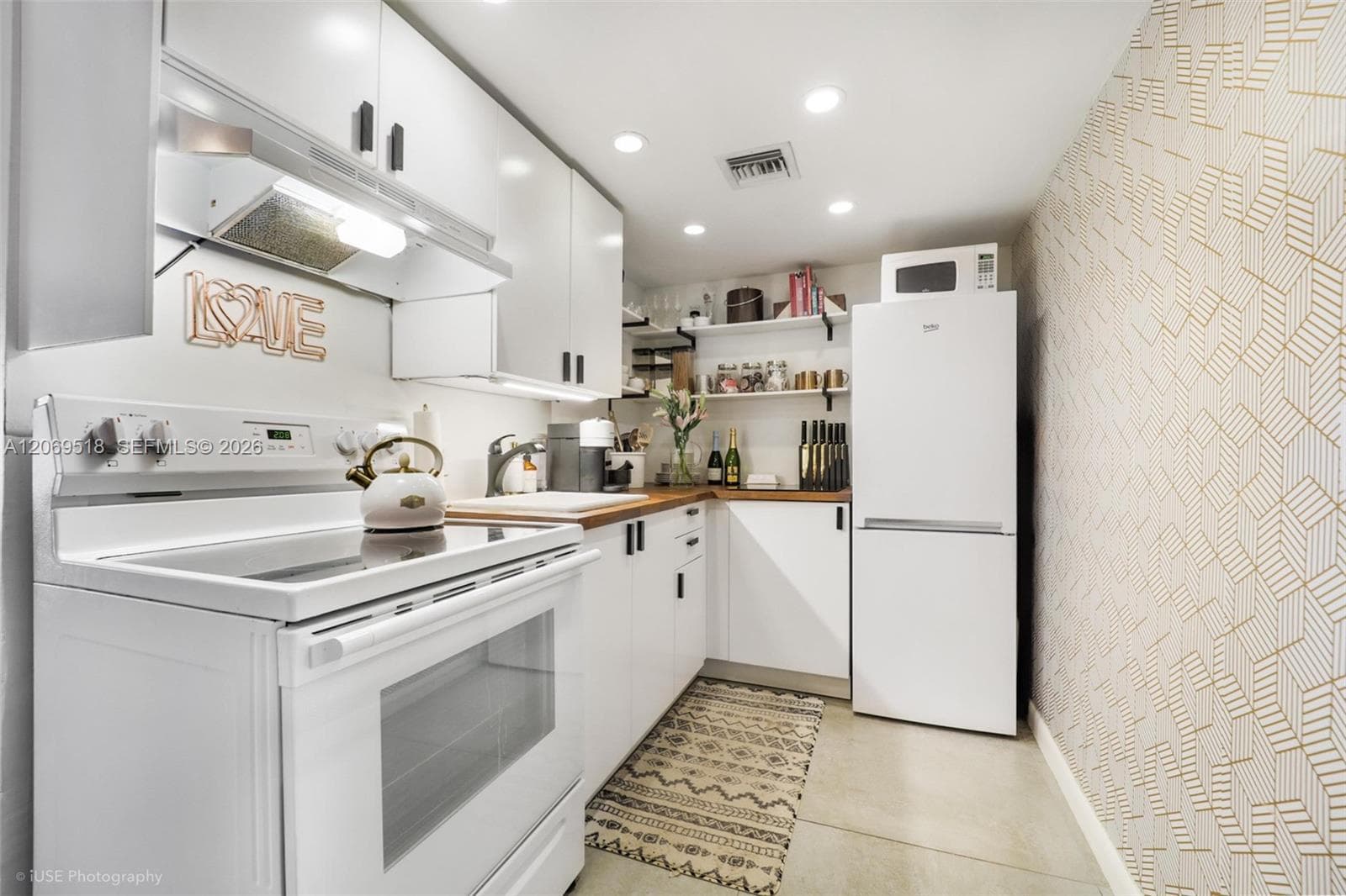 3304 Virginia St # 2B, Miami, FL 33133 photo 3