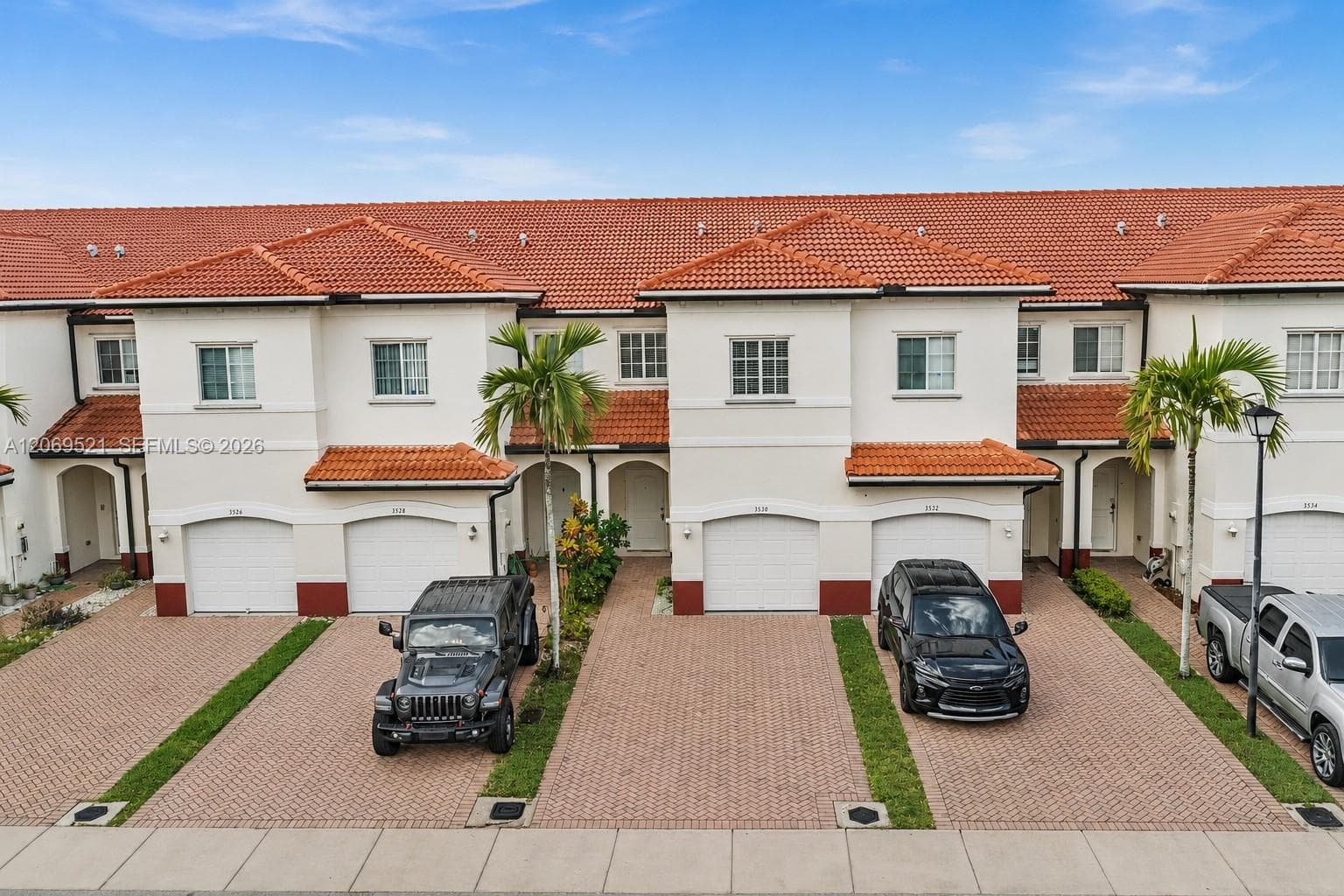 3530 NW 29th Ct, Lauderdale Lakes, FL 33311